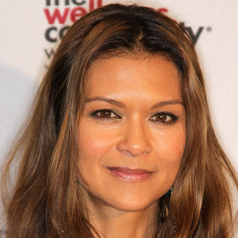 Nia Peeples