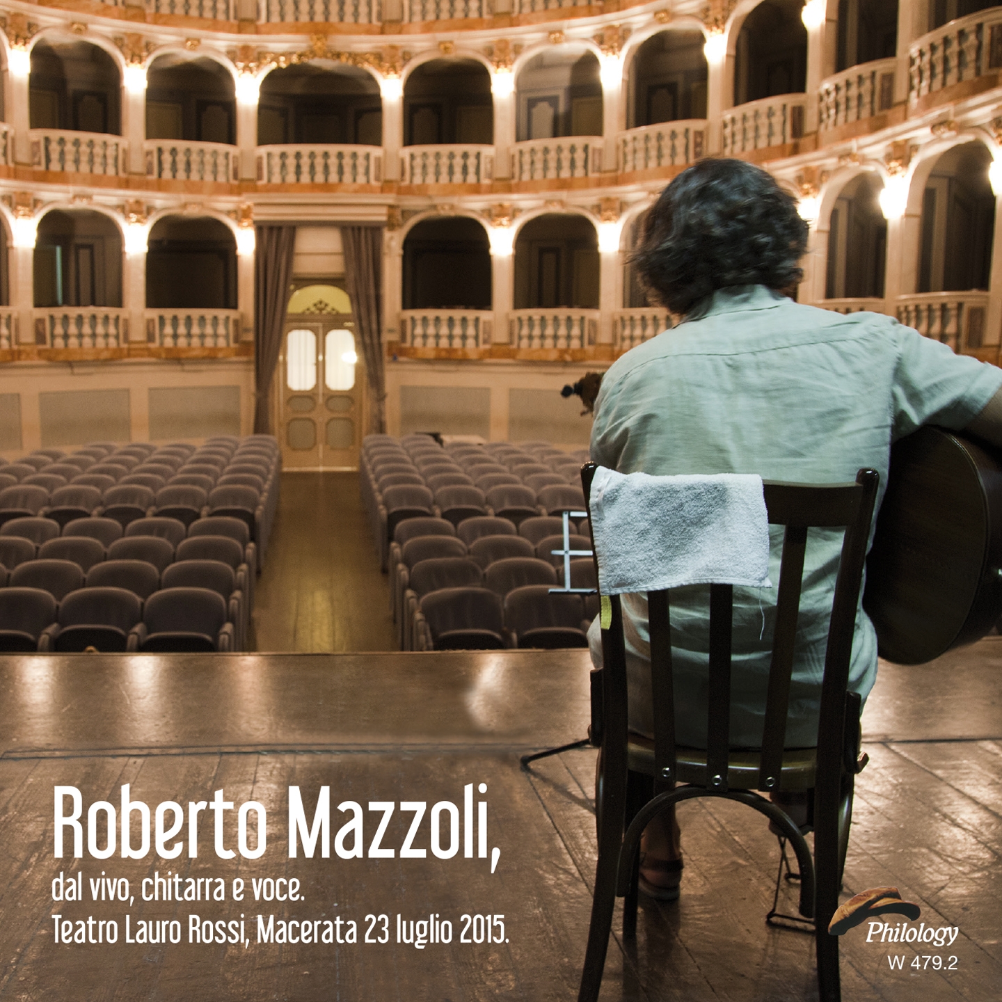 Dal vivo, chitarra e voce (Teatro Lauro Rossi, Macerata 23 Luglio 2015)