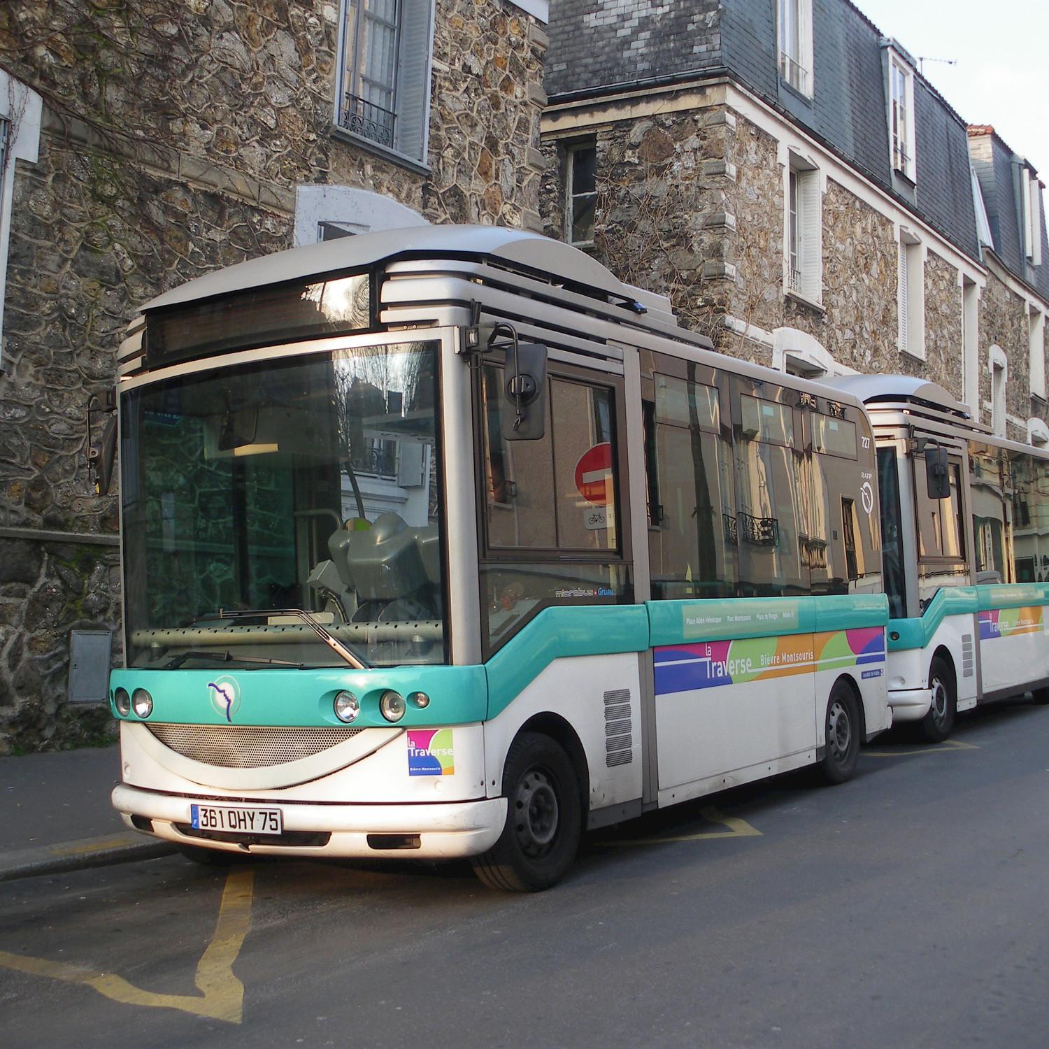 Parisian Bus