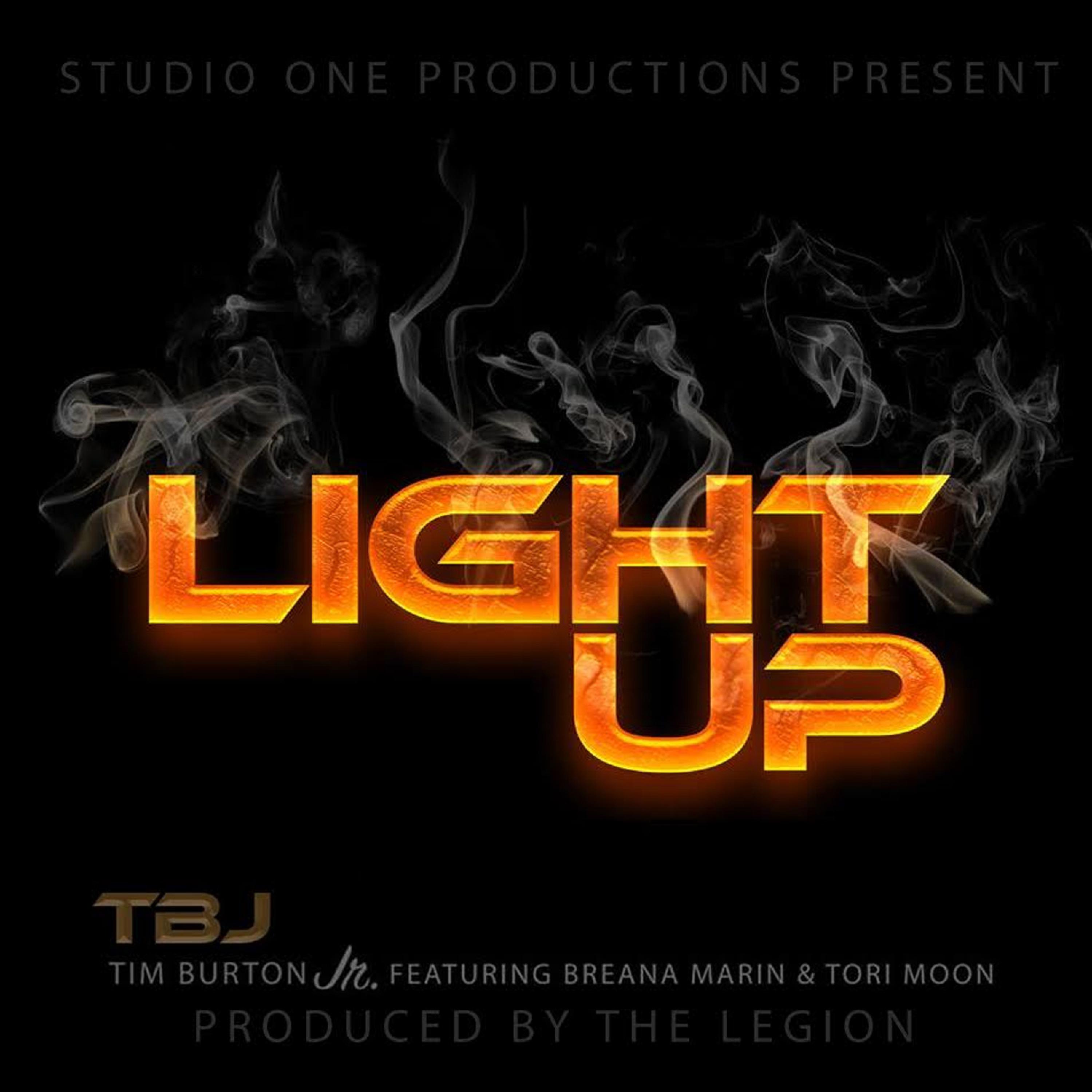 Light Up (feat. Breana Marin & Tori Moon)