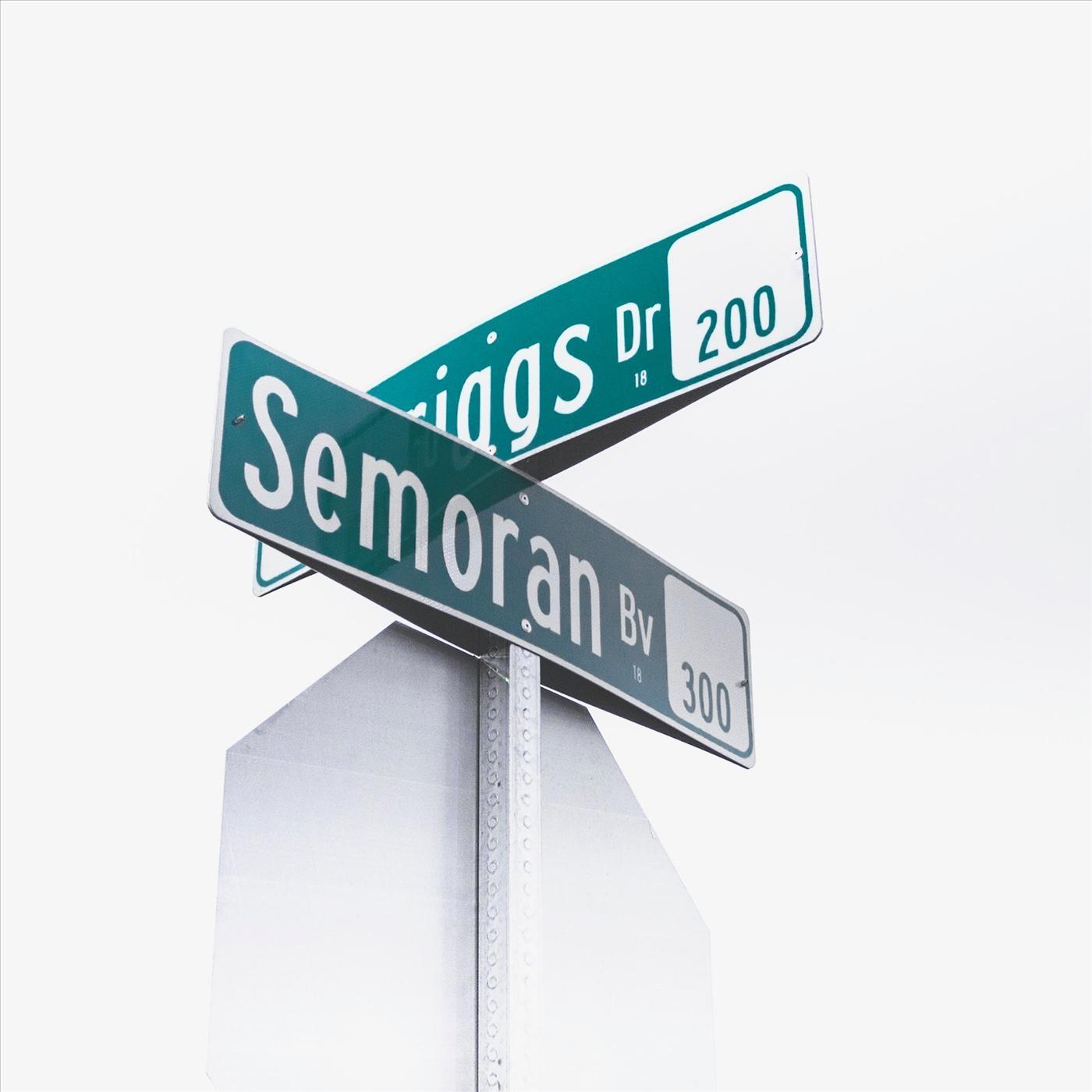 436 S. Semoran