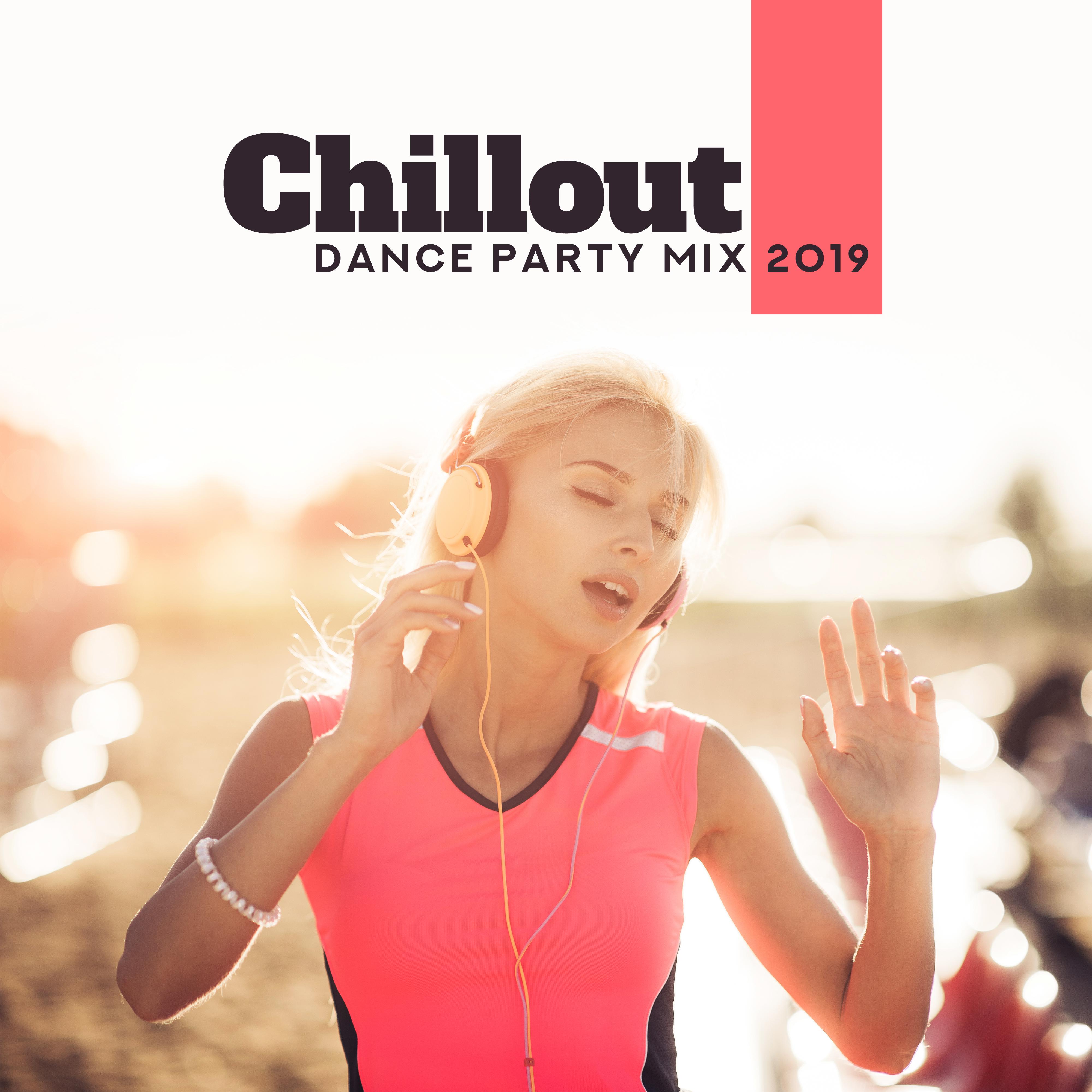 Chillout Dance Party Mix 2019 – 15 Hot Electronic Tunes for Evening Party, Energetic Progressive, Deep & Chill Music, Beach & Poolside Relaxing Songs