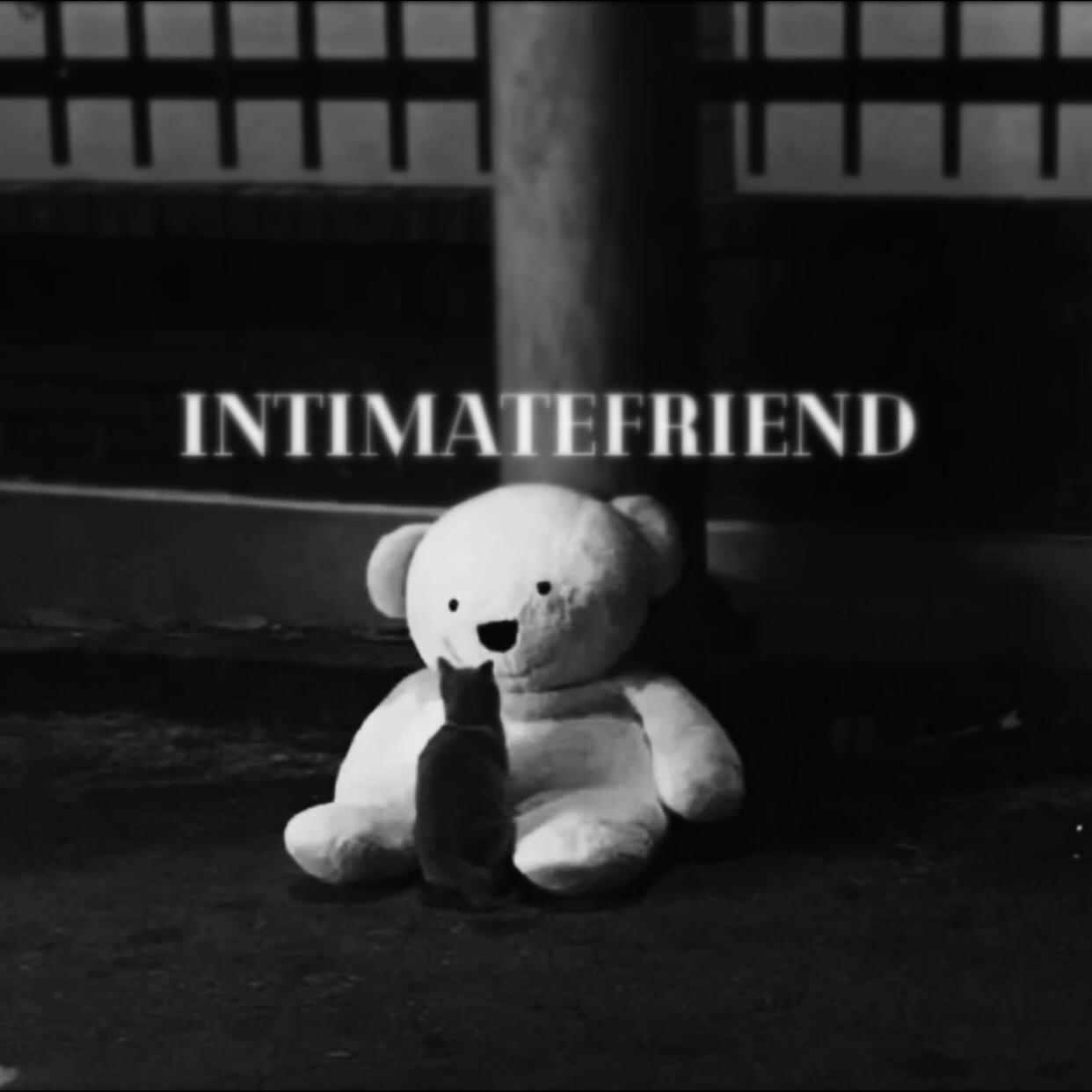 iNTimateFriEnd