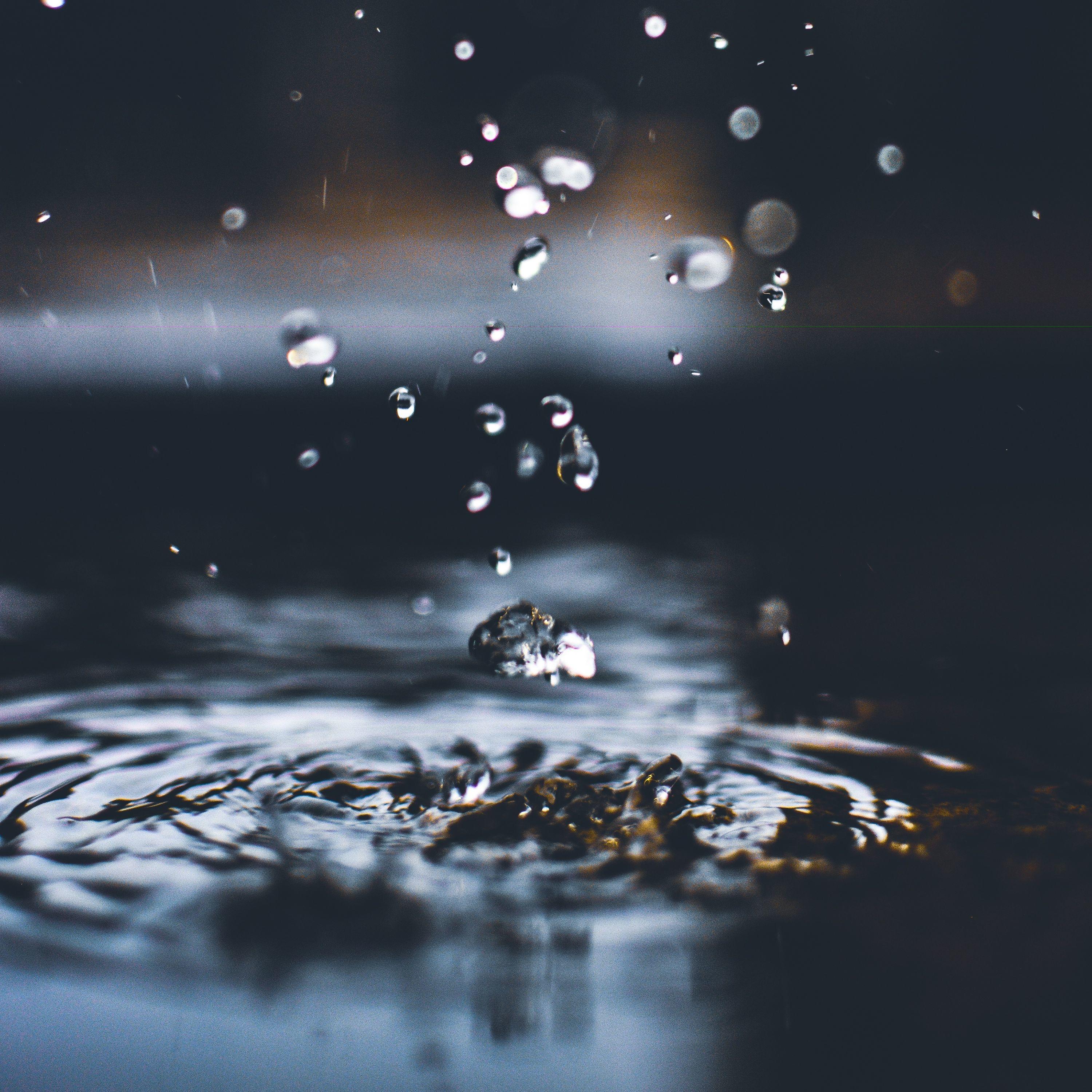 Heavy Flows