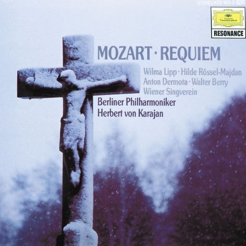 Introitus: Requiem (chor, sopran)